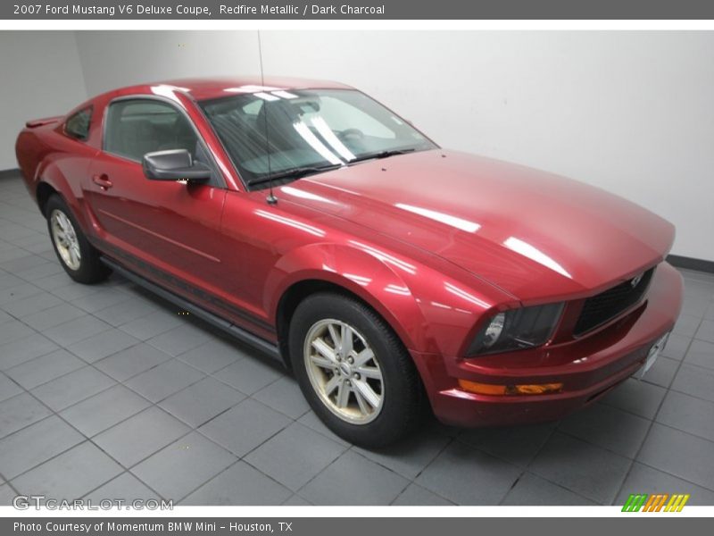 Front 3/4 View of 2007 Mustang V6 Deluxe Coupe