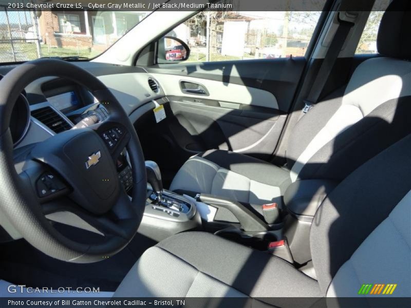 Cyber Gray Metallic / Jet Black/Medium Titanium 2013 Chevrolet Cruze LS