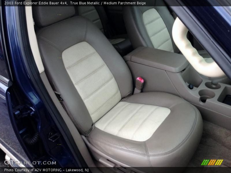 Front Seat of 2003 Explorer Eddie Bauer 4x4