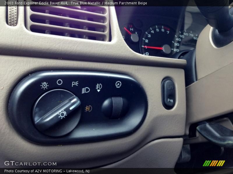 Controls of 2003 Explorer Eddie Bauer 4x4