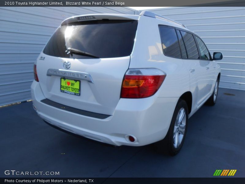 Blizzard White Pearl / Sand Beige 2010 Toyota Highlander Limited