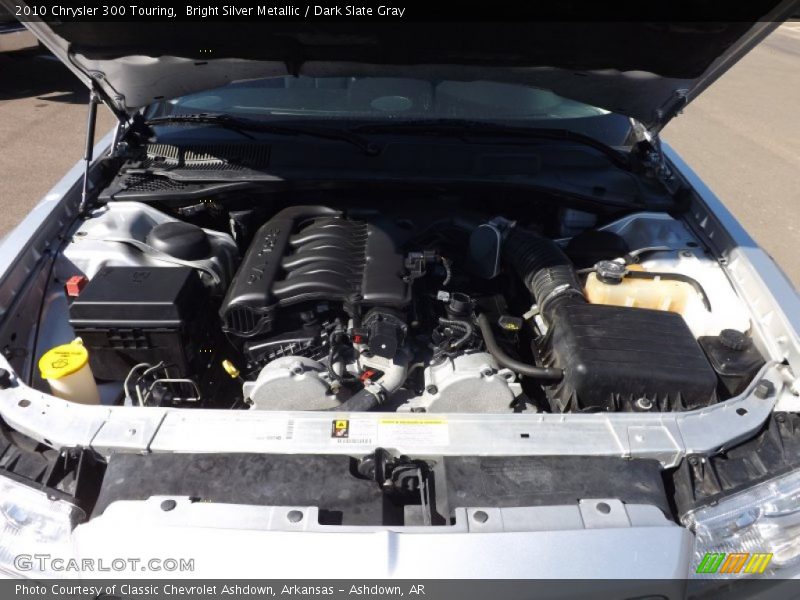 Bright Silver Metallic / Dark Slate Gray 2010 Chrysler 300 Touring