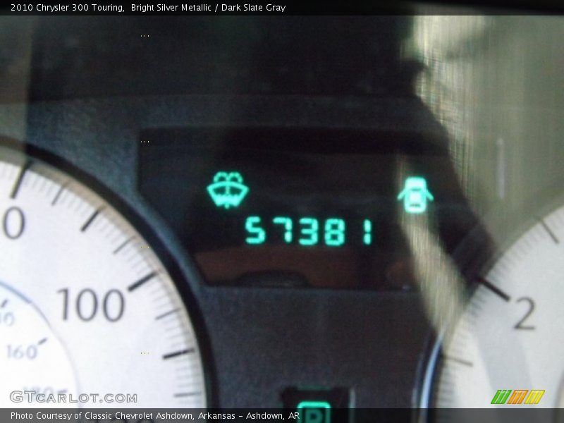 Bright Silver Metallic / Dark Slate Gray 2010 Chrysler 300 Touring