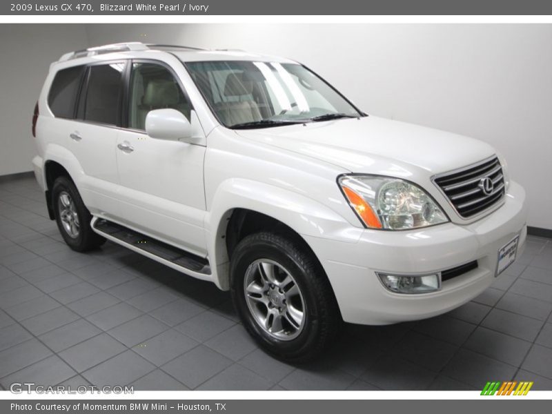 Front 3/4 View of 2009 GX 470