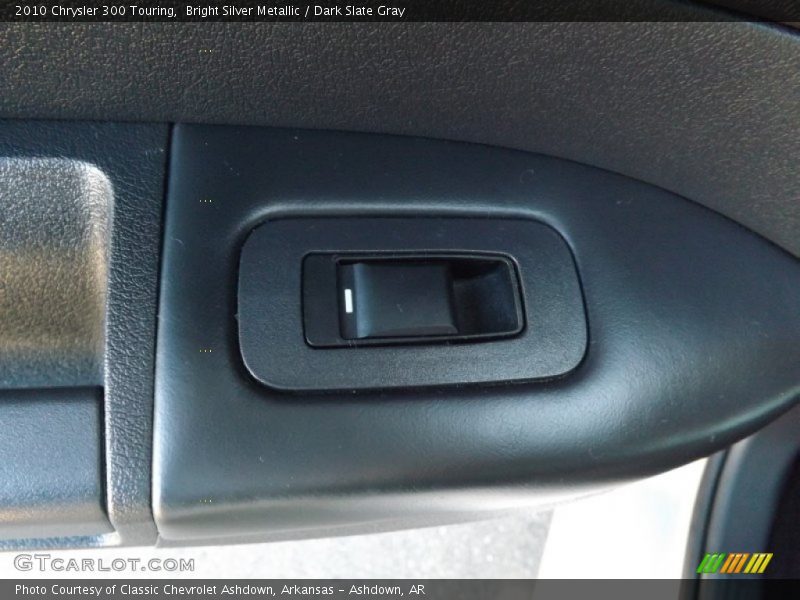 Bright Silver Metallic / Dark Slate Gray 2010 Chrysler 300 Touring