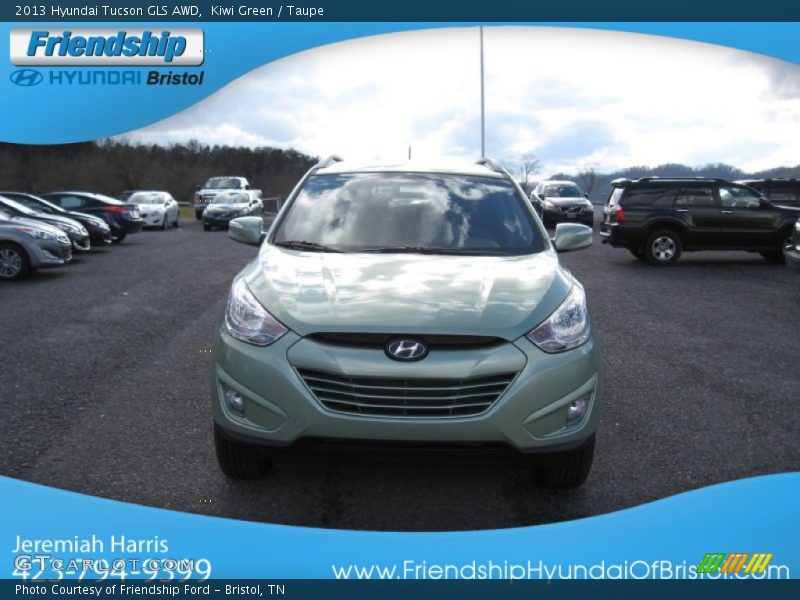 Kiwi Green / Taupe 2013 Hyundai Tucson GLS AWD