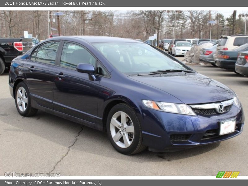 Front 3/4 View of 2011 Civic LX-S Sedan