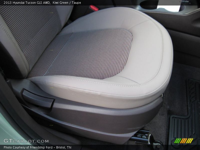 Kiwi Green / Taupe 2013 Hyundai Tucson GLS AWD