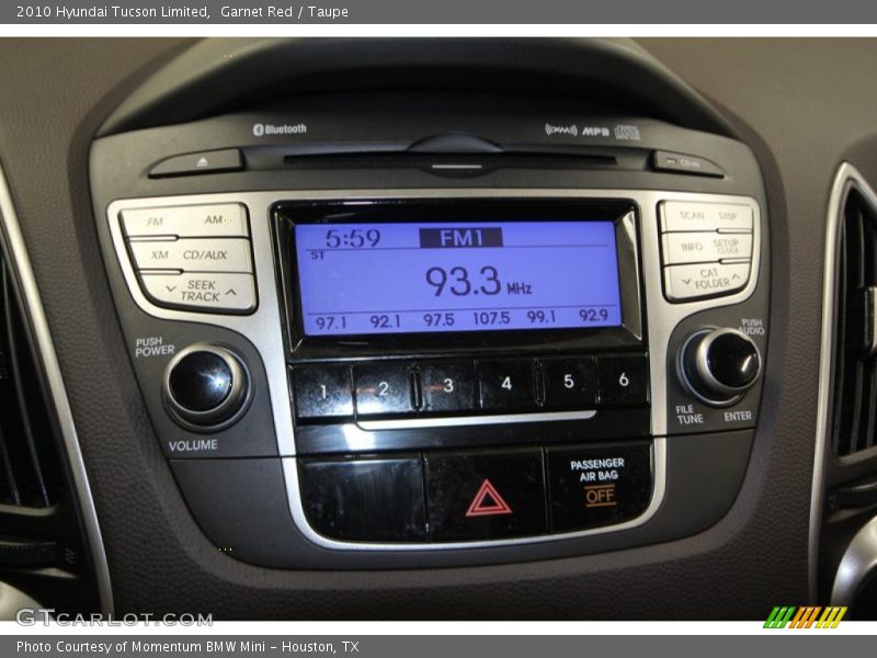 Audio System of 2010 Tucson Limited
