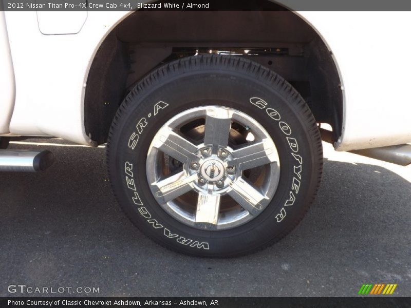  2012 Titan Pro-4X Crew Cab 4x4 Wheel