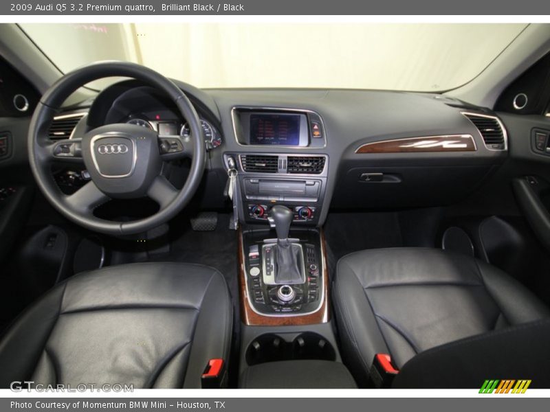 Brilliant Black / Black 2009 Audi Q5 3.2 Premium quattro