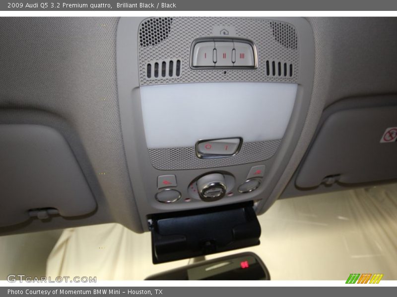 Brilliant Black / Black 2009 Audi Q5 3.2 Premium quattro