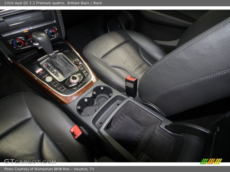 Brilliant Black / Black 2009 Audi Q5 3.2 Premium quattro