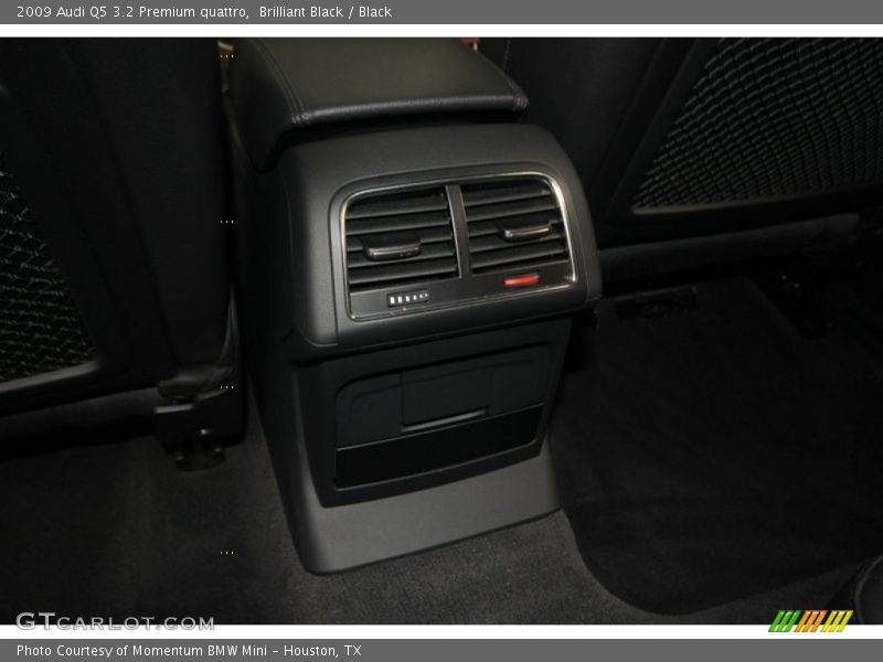 Brilliant Black / Black 2009 Audi Q5 3.2 Premium quattro