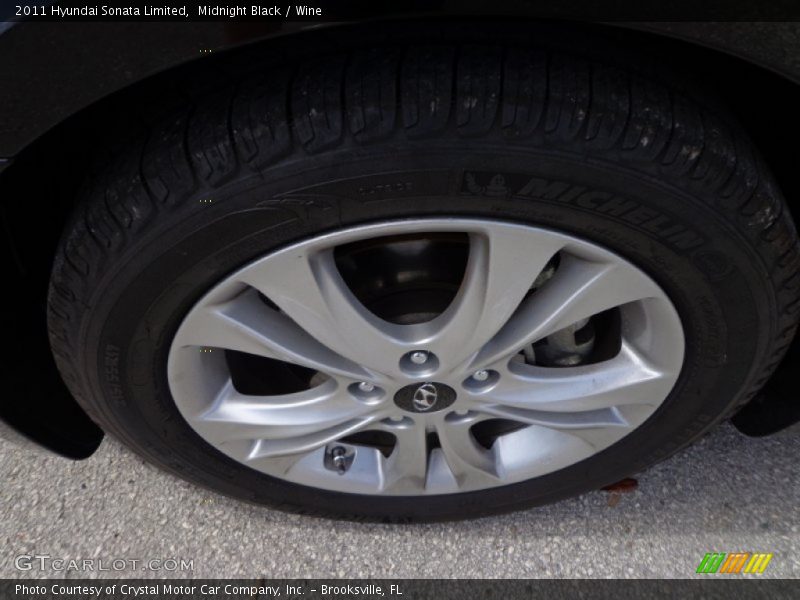 Midnight Black / Wine 2011 Hyundai Sonata Limited