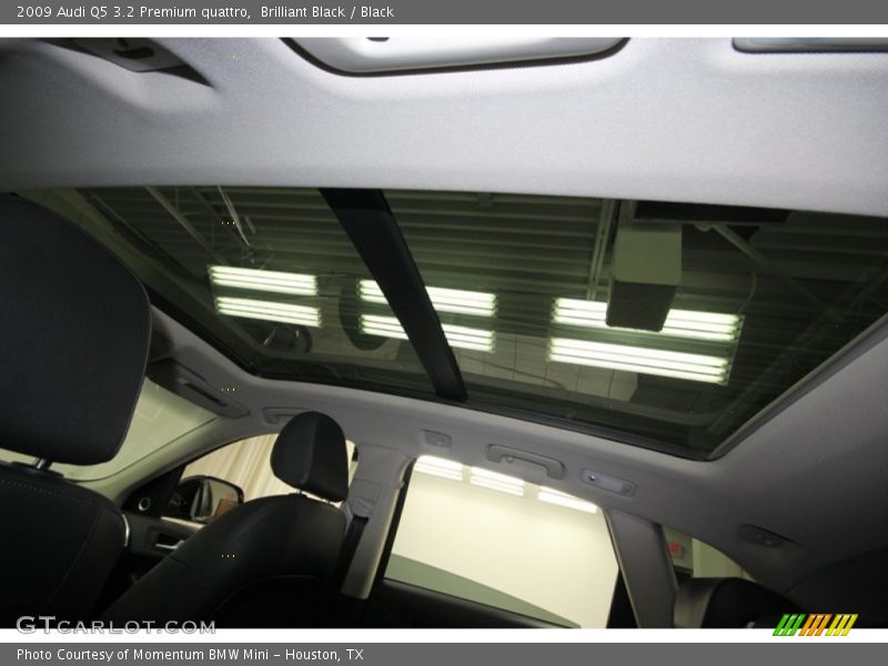 Brilliant Black / Black 2009 Audi Q5 3.2 Premium quattro
