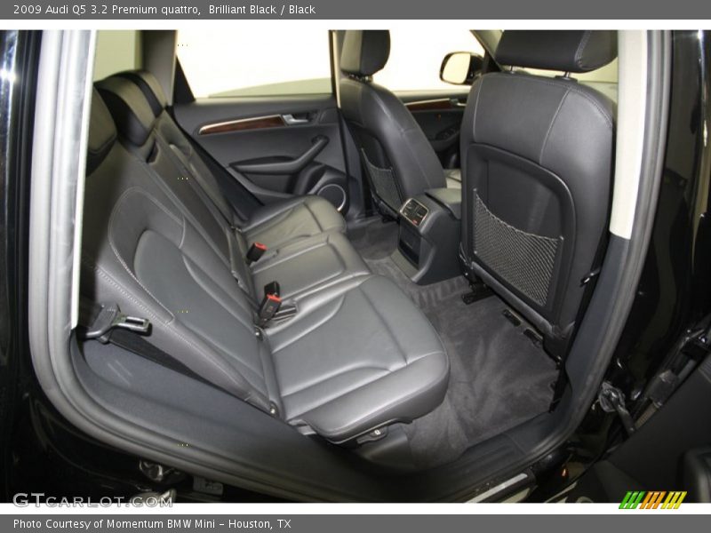 Brilliant Black / Black 2009 Audi Q5 3.2 Premium quattro