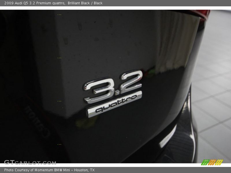 Brilliant Black / Black 2009 Audi Q5 3.2 Premium quattro