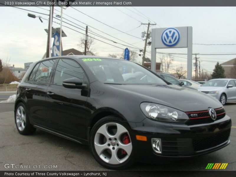 Front 3/4 View of 2010 GTI 4 Door