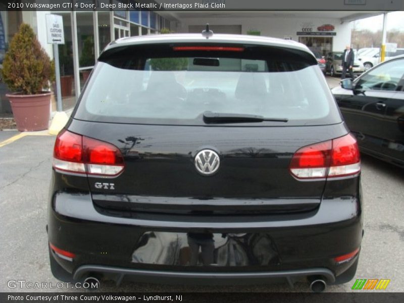 Deep Black Metallic / Interlagos Plaid Cloth 2010 Volkswagen GTI 4 Door