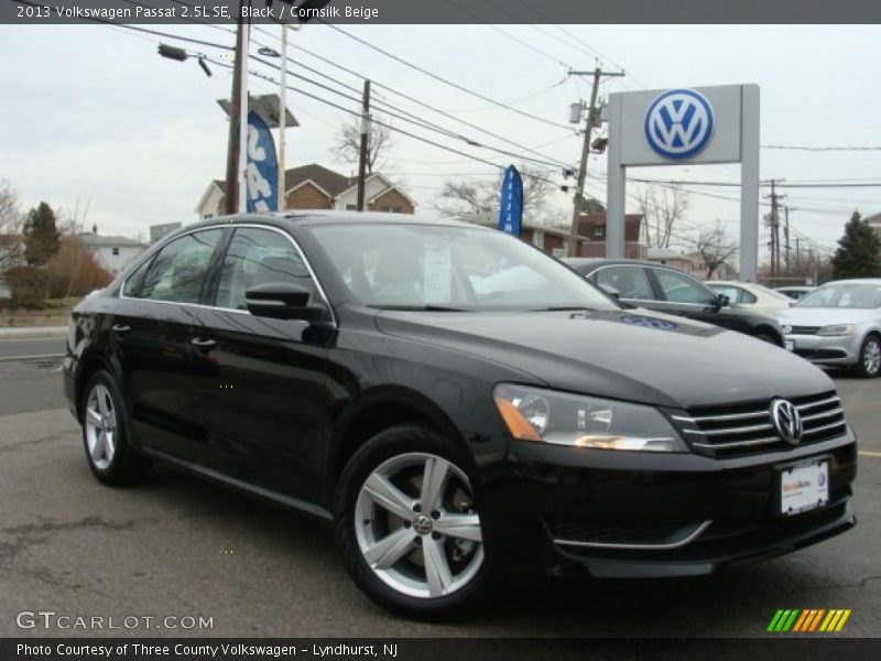 Black / Cornsilk Beige 2013 Volkswagen Passat 2.5L SE