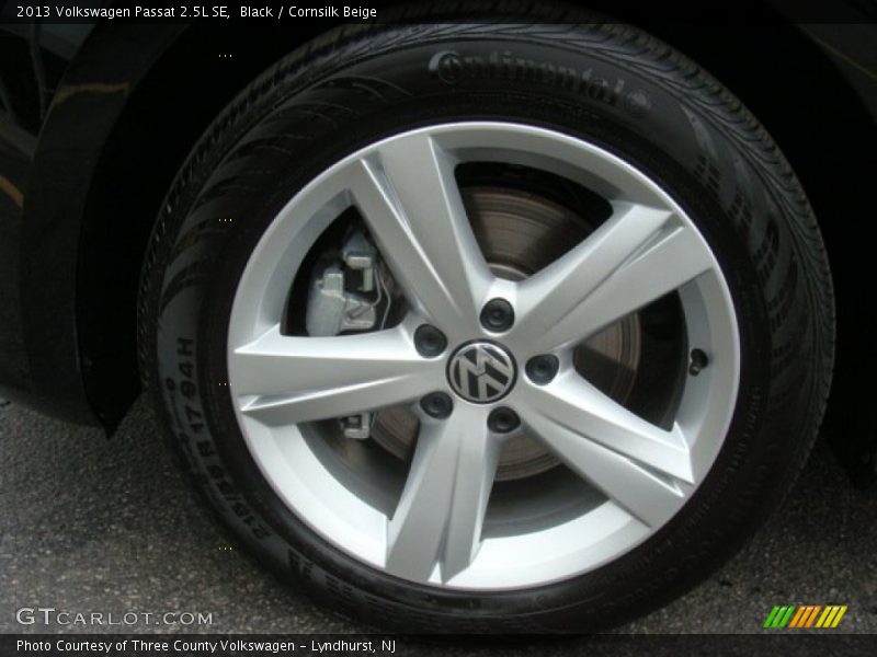Black / Cornsilk Beige 2013 Volkswagen Passat 2.5L SE