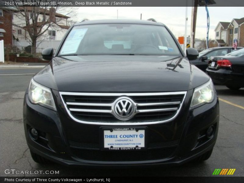 Deep Black Metallic / Sandstone 2010 Volkswagen Tiguan SEL 4Motion