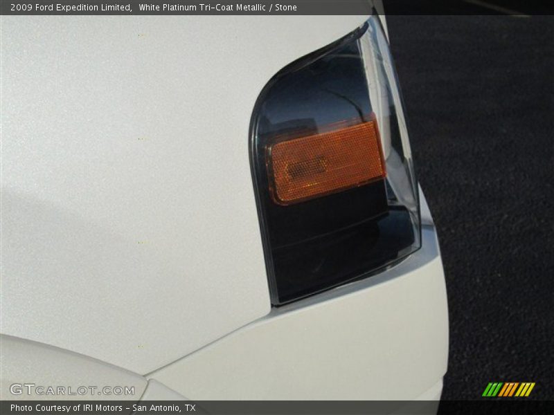 White Platinum Tri-Coat Metallic / Stone 2009 Ford Expedition Limited