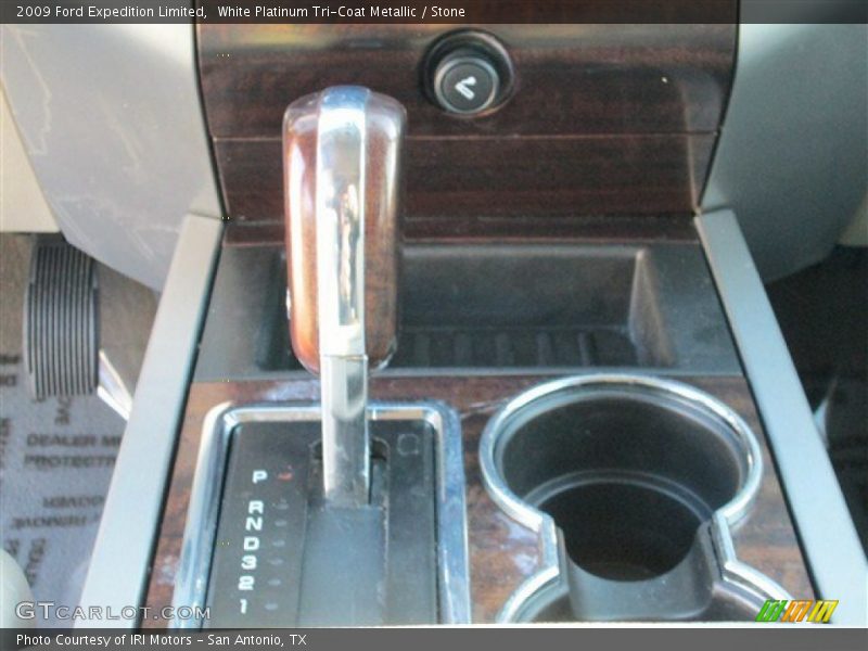 White Platinum Tri-Coat Metallic / Stone 2009 Ford Expedition Limited