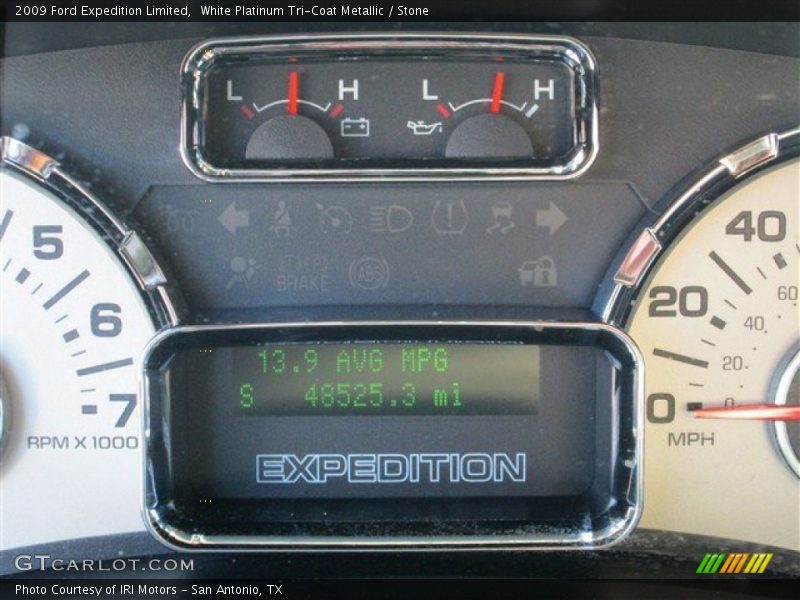 White Platinum Tri-Coat Metallic / Stone 2009 Ford Expedition Limited