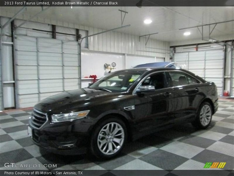 Kodiak Brown Metallic / Charcoal Black 2013 Ford Taurus Limited