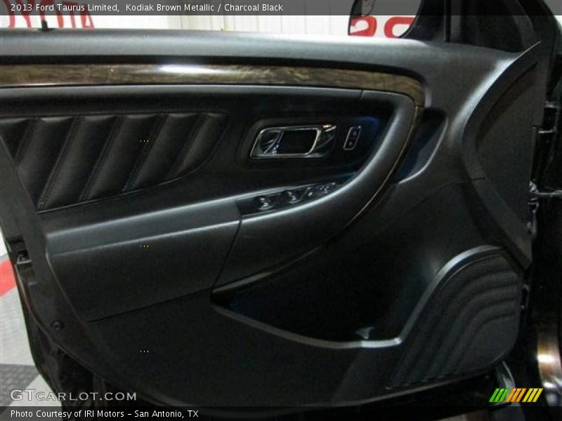 Kodiak Brown Metallic / Charcoal Black 2013 Ford Taurus Limited