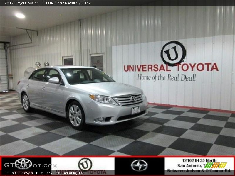 Classic Silver Metallic / Black 2012 Toyota Avalon