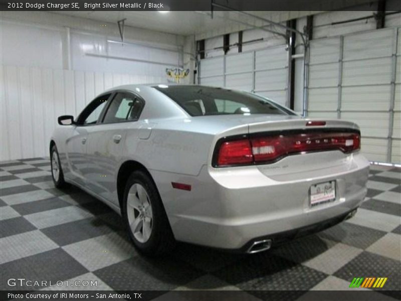 Bright Silver Metallic / Black 2012 Dodge Charger SE