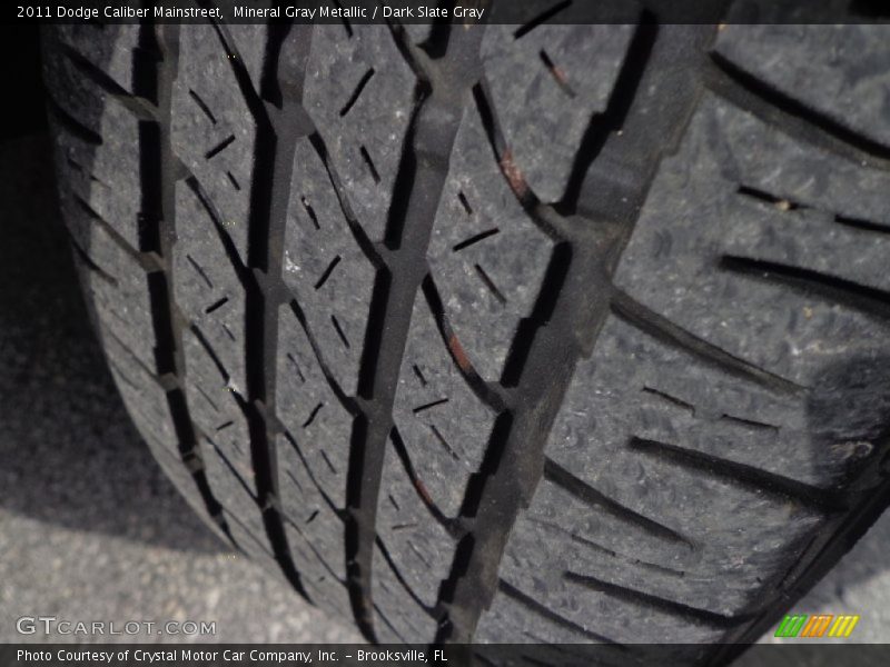 Mineral Gray Metallic / Dark Slate Gray 2011 Dodge Caliber Mainstreet