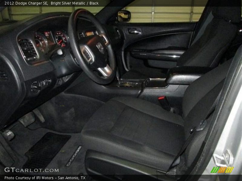 Bright Silver Metallic / Black 2012 Dodge Charger SE