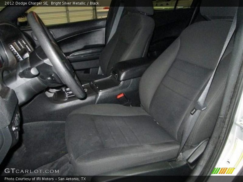 Bright Silver Metallic / Black 2012 Dodge Charger SE