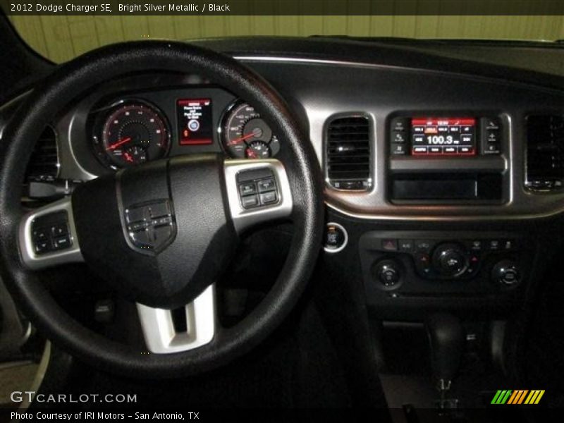 Bright Silver Metallic / Black 2012 Dodge Charger SE