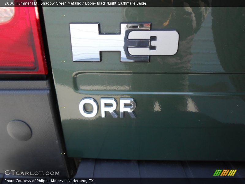 Shadow Green Metallic / Ebony Black/Light Cashmere Beige 2006 Hummer H3