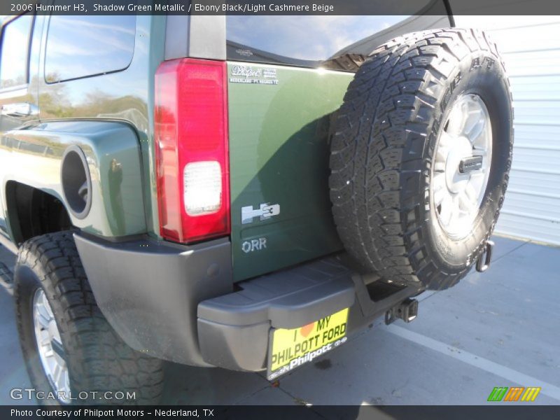 Shadow Green Metallic / Ebony Black/Light Cashmere Beige 2006 Hummer H3