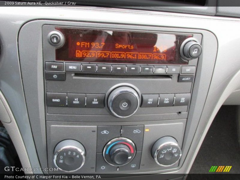 Quicksilver / Gray 2009 Saturn Aura XE