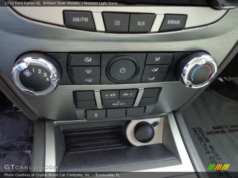 Brilliant Silver Metallic / Medium Light Stone 2010 Ford Fusion SE