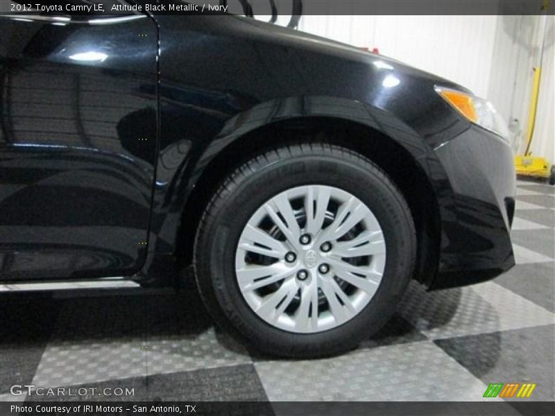 Attitude Black Metallic / Ivory 2012 Toyota Camry LE