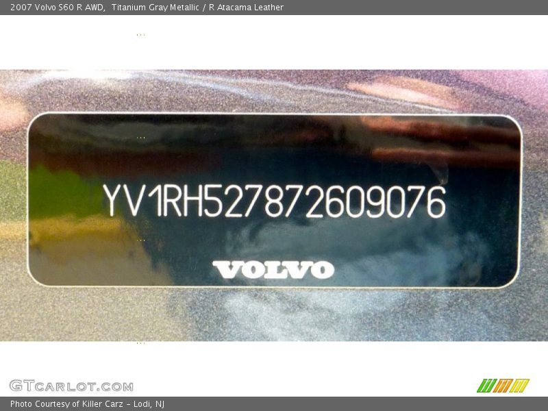 Titanium Gray Metallic / R Atacama Leather 2007 Volvo S60 R AWD