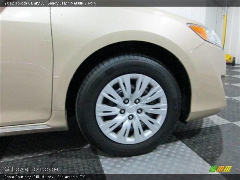 Sandy Beach Metallic / Ivory 2012 Toyota Camry LE