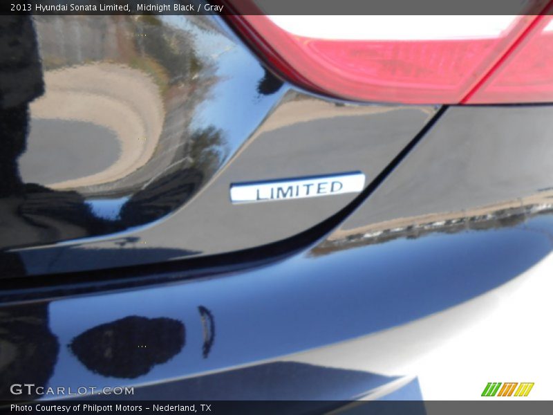 Midnight Black / Gray 2013 Hyundai Sonata Limited