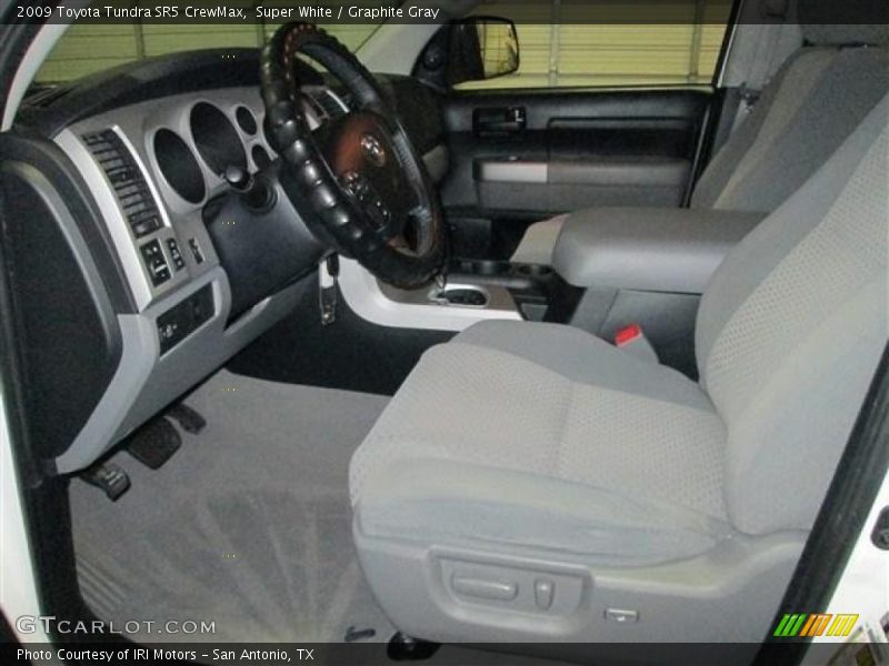 Super White / Graphite Gray 2009 Toyota Tundra SR5 CrewMax