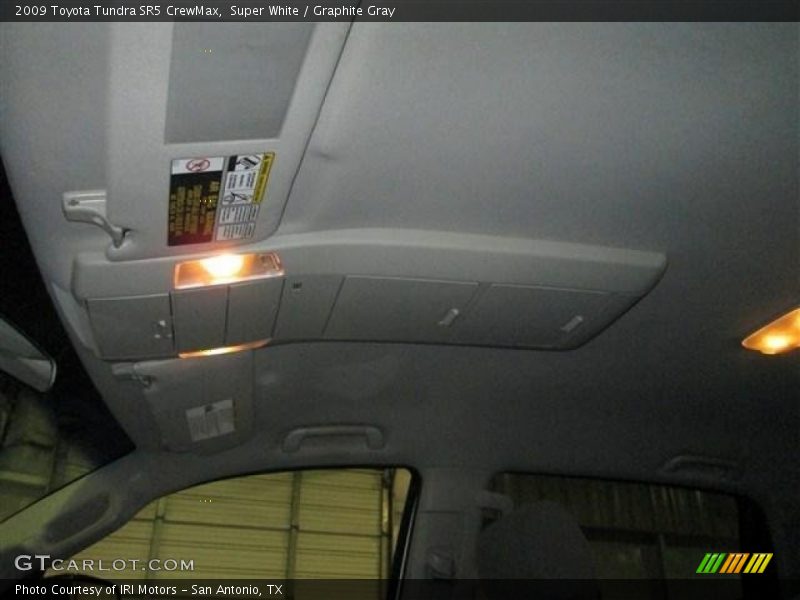 Super White / Graphite Gray 2009 Toyota Tundra SR5 CrewMax