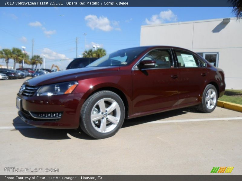 Opera Red Metallic / Cornsilk Beige 2013 Volkswagen Passat 2.5L SE