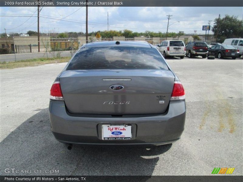 Sterling Grey Metallic / Charcoal Black 2009 Ford Focus SES Sedan